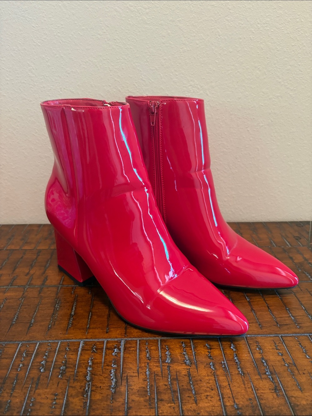 BAMBOO Patent Leather Red Heeled Ankle Boots Size 10 - Picture 2 of 7